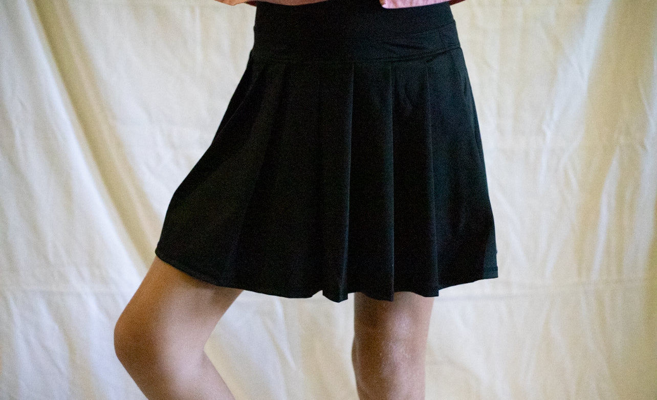 Black high waist activewear skort